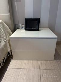 Comodini color panna