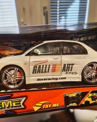 Modellino Mitsubishi Lancer Evolution VIII Ralliar