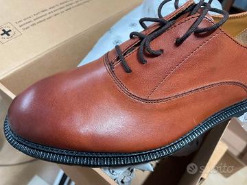 Dr Martens taglia  italia 42