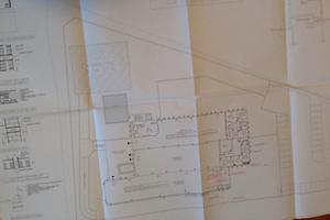 Capannoni art ind + palazzina +aree