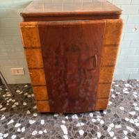 Macchina da cucito d’epoca necchi funzionante