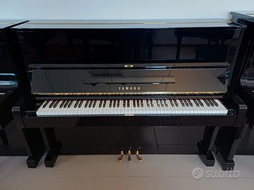 Pianoforte verticale YAMAHA U1 E