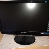 Monitor tv e decoder digitale