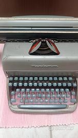 Macchina da scrivere anni '50