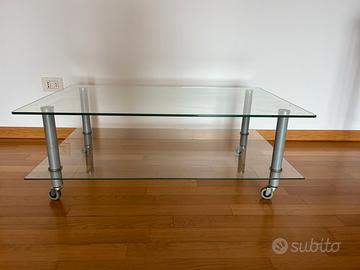 Tavolo tv e salotto in vetro