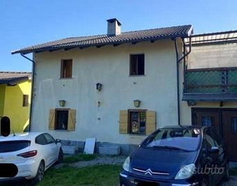 Immobile in asta di 143 m² con 3 locali a Barge