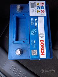 Batteria auto  bosh 60ah