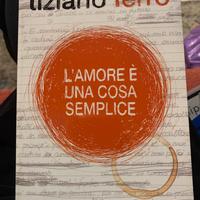 Libro Tiziano Ferro