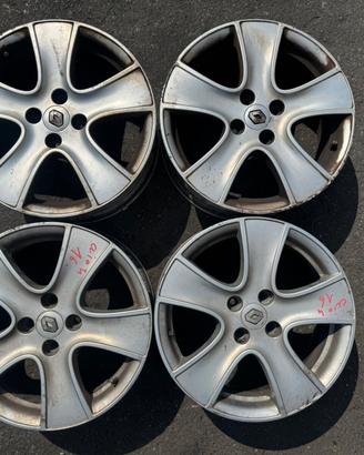 CERCHI RENAULT CLIO 4 IN LEGA 16 ORIGINALE