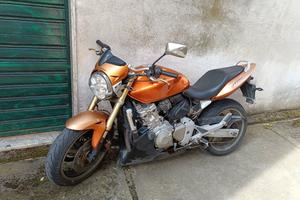 honda hornet 600
