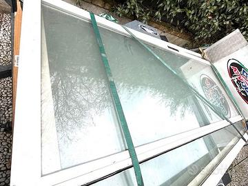 Vetri scorrevoli alluminio bianco