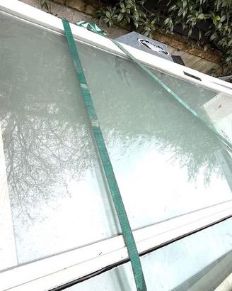 Vetri scorrevoli alluminio bianco