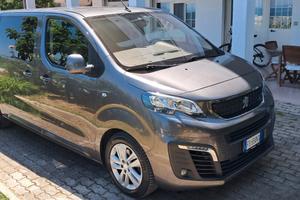 PEUGEOT Traveller - 2018