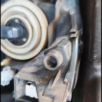 Faro anteriore Peugeot 108 originale