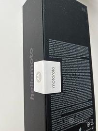 Motorola Razr 50 Ultra 12/512 Foldable Smartphone