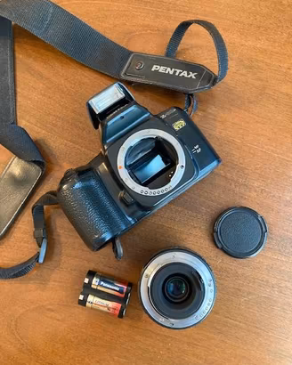 Pentax Z50p autofocus film camera