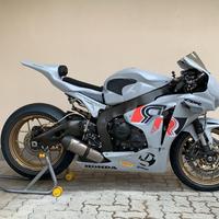 Honda CBR 1000 RR 2008 SOLO Pista Immatricolata