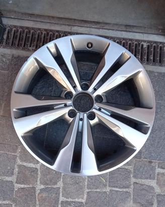 cerchio pre mercedes cla 18 pollici E T 44 