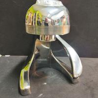 Spremiagrumi Atlantic in acciaio anni 60