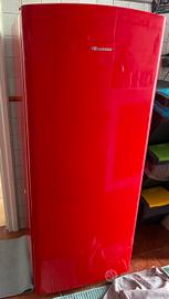 Frigorifero Hisense  rosso