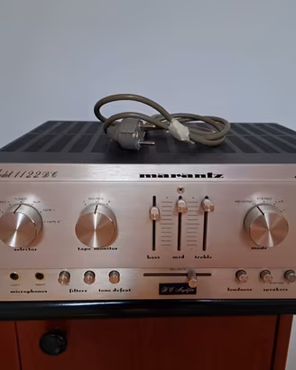Marantz Model 1122DC Stereo Amplifier,