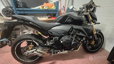 Hornet 600