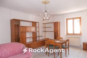 Appartamento di 72 m² con 2 locali e box auto a Br