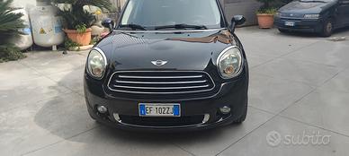mini countryman D