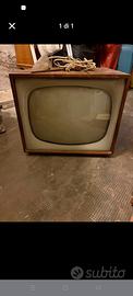 TV Vintage d'Epoca Anni '50/'60 in Legno Arredo