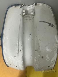 Scudo originale  lambretta  li / special con fregi