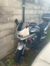 Yamaha FZS 600 Fazer