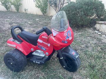 Moto elettrica bimbo