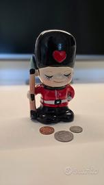 Salvadanaio Vintage Guardia Reale Britannica