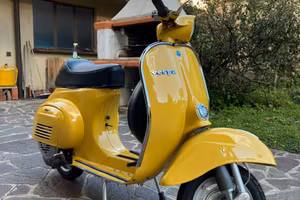 Vespa 50r