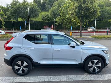 Bella XC40 1.5 t4 phev Inscription Expression