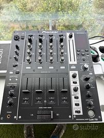 MIXER DJM 750 PARI AL NUOVO