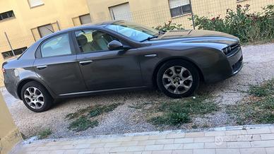 ALFA ROMEO 159
