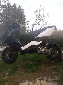 Aprilia sr