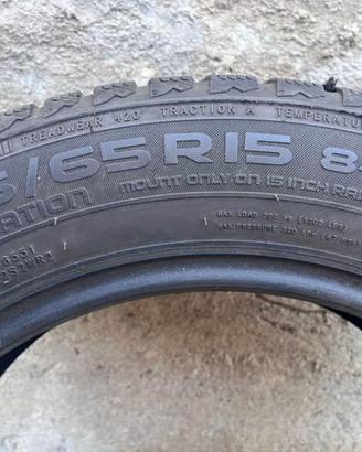 Gomme invernali r15