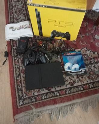 PlayStation 2 slim nera 