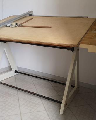 Tavolo da disegno professionale