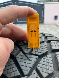 Pneumatici invernali 195/50/16