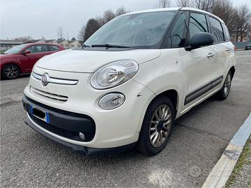 Fiat 500L living
