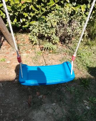 Altalena in legno da giardino 
