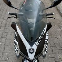 Yamaha X Max 400