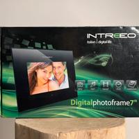 🖼️ CORNICE DIGITALE INTREEO 7”