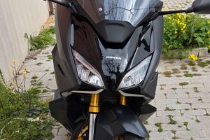 honda forza 750 black edition 