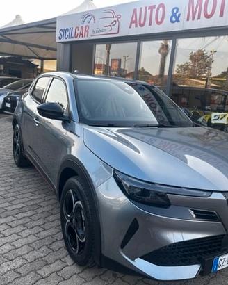 Alfa Romeo Junior 1.2 145 CV Hybrid eDCT6 Speciale
