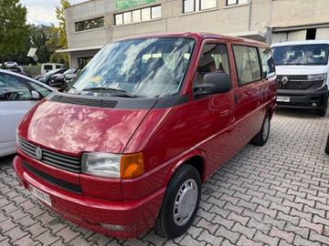 Volkswagen T4 Kombi 2.5 Benzina 7 posti Caravelle