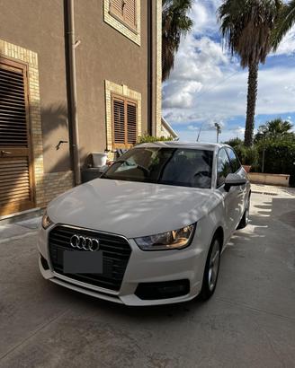 AUDI A1 - 1.4 TDI, 90 CV(2015) PERFETTE CONDIZIONI